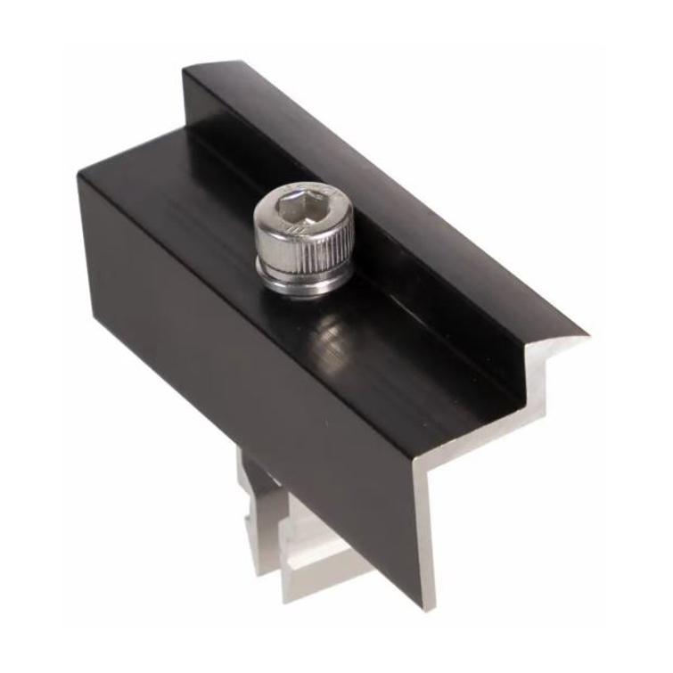 Aurinkopaneelin päätykiinnike asennuskiskoon, musta