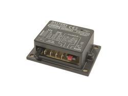 Akkuvahti 12V/24V 40A