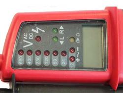 J&auml;nnitemittari, vesitiivis