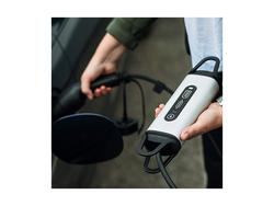 Defa eMove kannettava s&auml;hk&ouml;auton laturi 8A Shcuko/Type 2