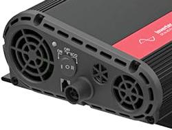 Defa 12V 1200W siniaalto Plugin