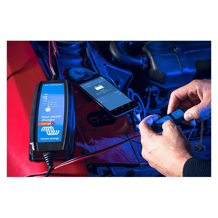 Victron Blue Smart IP65 12V 25A BT